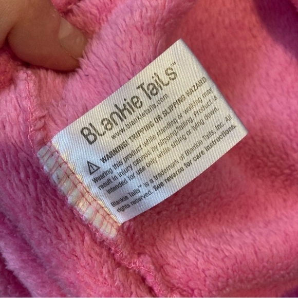 Blankie Tail Kids Mermaid Blanket Pink and Purple Soft Fleece Sleeping Bag OS - Picture 4 of 10